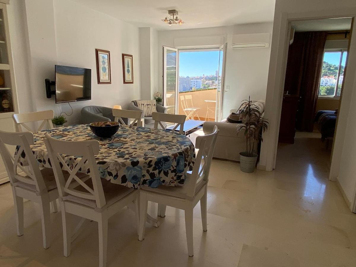 3 Bedroom Penthouse Close By Parque De La Paloma เบนัลมาเดนา ภายนอก รูปภาพ